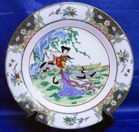 what are china plates made of
